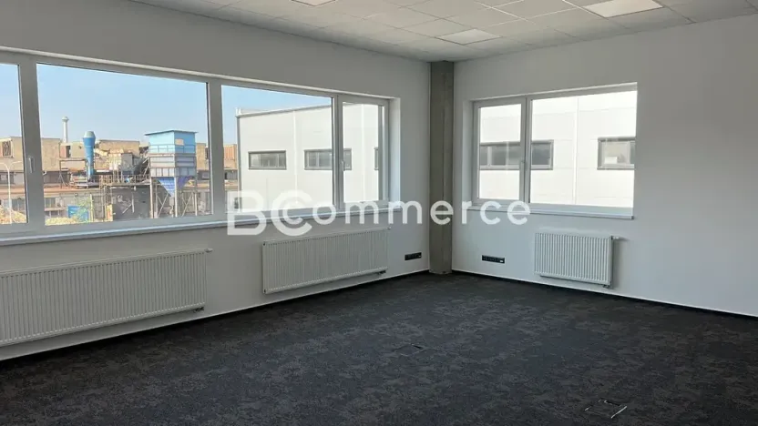 Pronájem skladu, Brno, 570 m2
