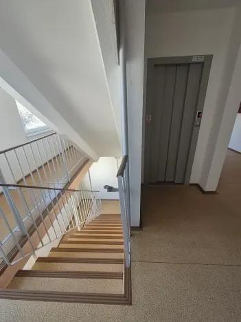 Prodej bytu 3+1, Kladno, Vít. Nezvala, 71 m2
