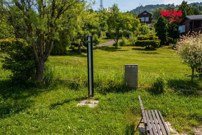 Prodej zahrady, Děčín - Děčín XXVIII-Folknáře, 400 m2