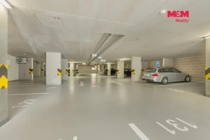 Prodej bytu 1+kk, Praha - Dolní Měcholupy, Honzíkova, 35 m2