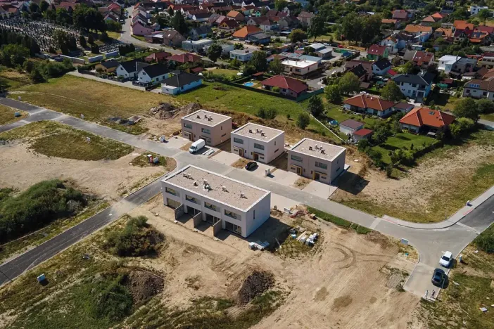 Prodej rodinného domu, Sezemice, Pod Vinicí, 116 m2