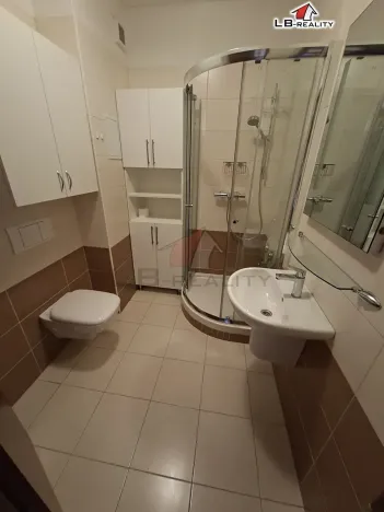 Pronájem bytu 2+kk, Kolín, Roháčova, 55 m2
