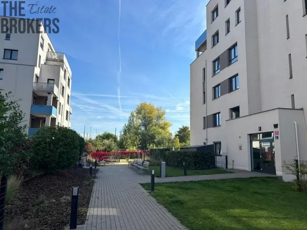 Pronájem bytu 2+kk, Praha - Hloubětín, Saarinenova, 49 m2