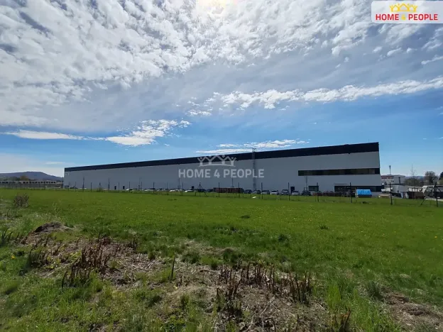 Pronájem skladu, Ostrov, 4400 m2