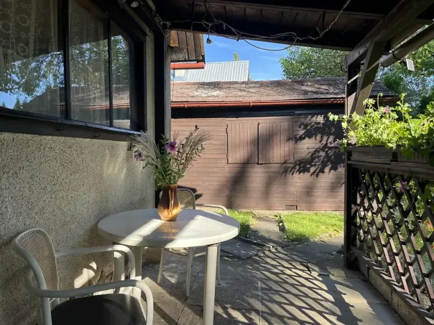 Prodej chaty, Káraný, 51 m2