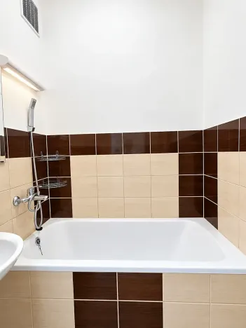 Pronájem bytu 2+1, Ostrava, Čkalovova, 60 m2