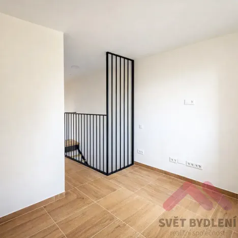 Pronájem rodinného domu, Praha - Vokovice, Oválová, 47 m2