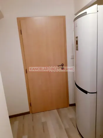 Pronájem bytu 1+kk, Otrokovice, nám. 3. května, 24 m2
