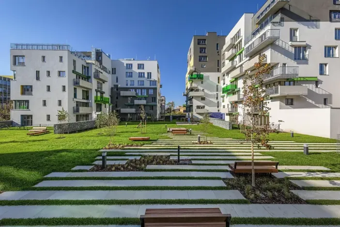 Pronájem bytu 1+kk, Praha - Vršovice, Altajská, 35 m2