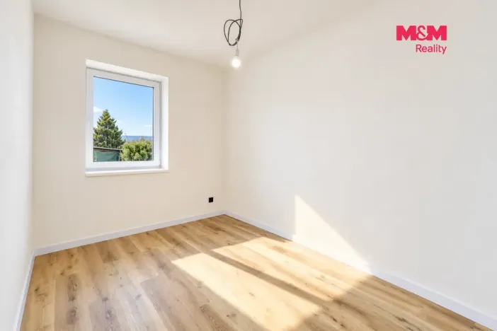 Pronájem bytu 2+kk, Tlučná, Tlučenská kolonie, 40 m2