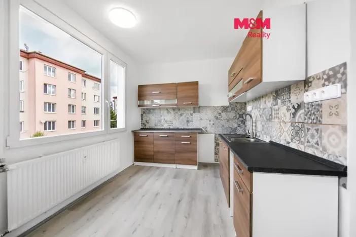 Prodej bytu 3+1, Domažlice - Týnské Předměstí, Michlova, 80 m2