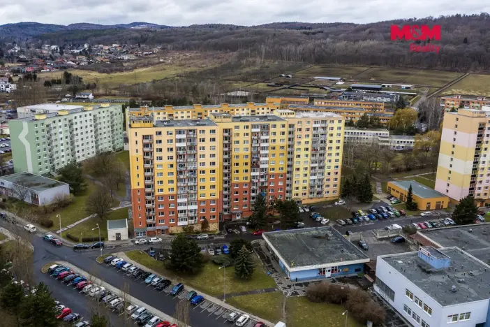 Prodej bytu 2+1, Chomutov, Holešická, 62 m2