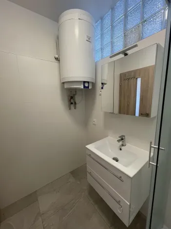 Pronájem bytu 3+1, Žďár nad Sázavou - Žďár nad Sázavou 5, Vysocká, 75 m2