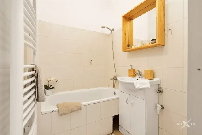 Pronájem bytu 2+1, Praha - Hloubětín, Poděbradská, 51 m2