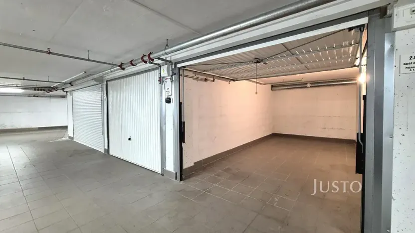 Pronájem garáže, Písek, Švantlova, 17 m2