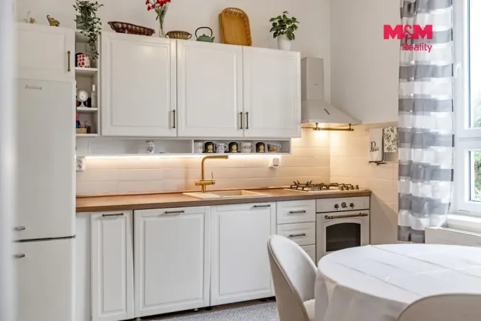 Prodej bytu 2+1, Králův Dvůr - Počaply, Plzeňská, 67 m2