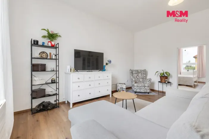 Prodej bytu 2+1, Králův Dvůr - Počaply, Plzeňská, 67 m2