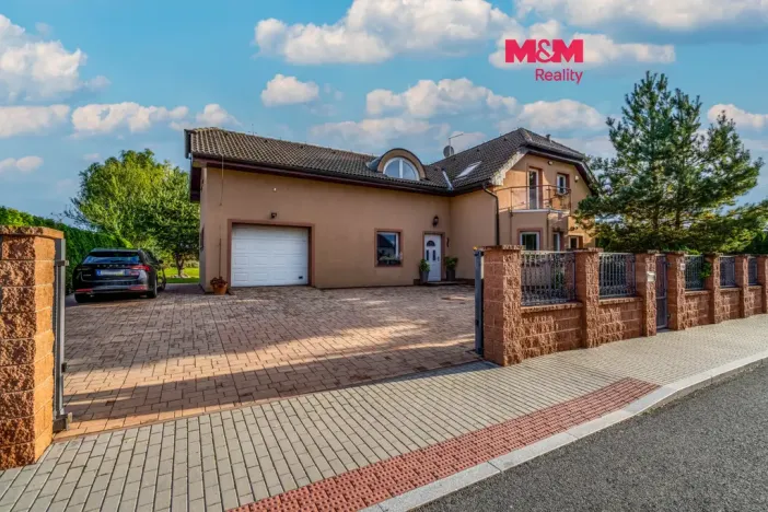 Prodej rodinného domu, Modletice, 236 m2