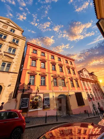 Prodej činžovního domu, Praha - Malá Strana, Nerudova, 3097 m2