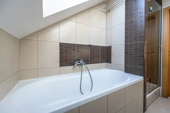 Prodej rodinného domu, Roztoky, Šebkova, 125 m2