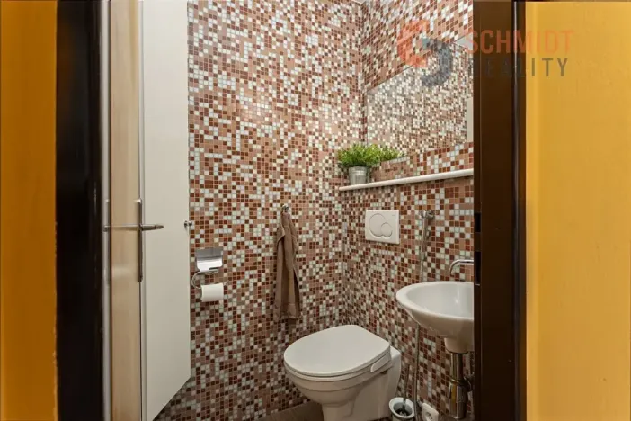 Prodej rodinného domu, Hlohovec, Dolní konec, 259 m2