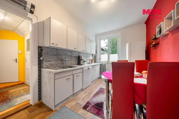 Prodej bytu 2+1, Karlovy Vary - Rybáře, Sokolovská, 62 m2