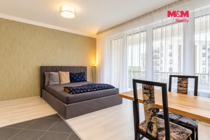 Prodej bytu 1+kk, Praha, Stočesova, 35 m2
