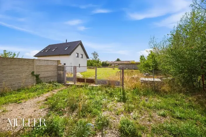 Prodej pozemku pro bydlení, Pardubice, 1340 m2