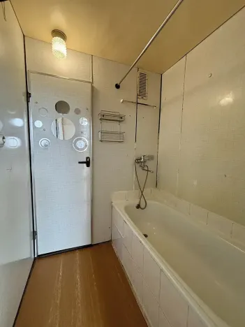 Pronájem bytu 1+1, Praha - Malešice, Limuzská, 46 m2