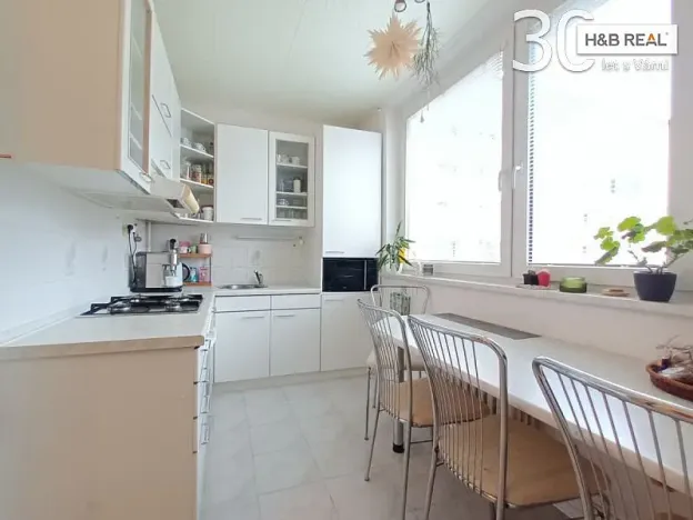 Pronájem bytu 2+1, Otrokovice, 56 m2