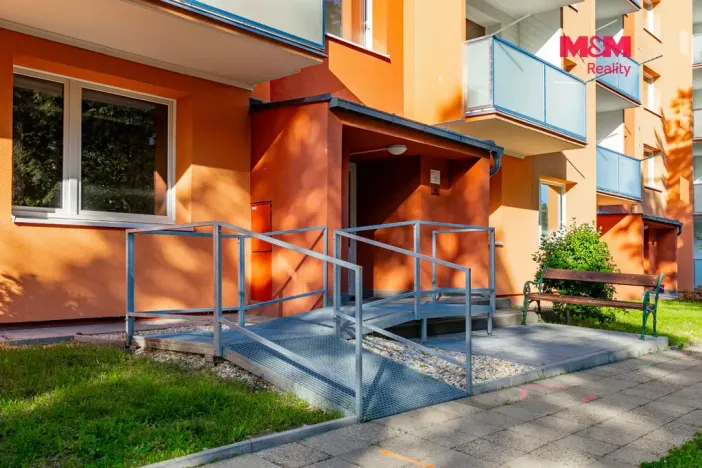 Prodej bytu 1+1, Třebíč - Nové Dvory, Benešova, 34 m2