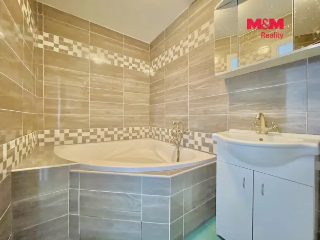 Prodej rodinného domu, Lanškroun - Ostrovské Předměstí, Česká, 170 m2