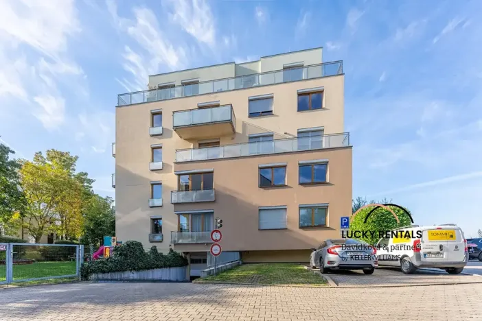 Pronájem bytu 3+kk, Praha - Střížkov, Jitravská, 97 m2