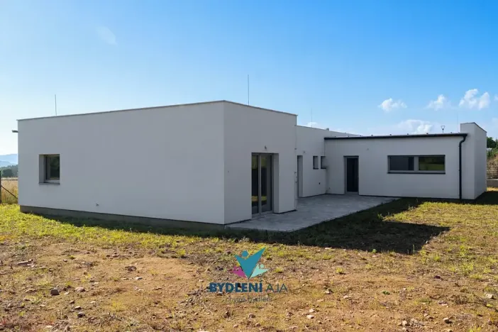 Prodej rodinného domu, Dubí, V Aleji, 206 m2