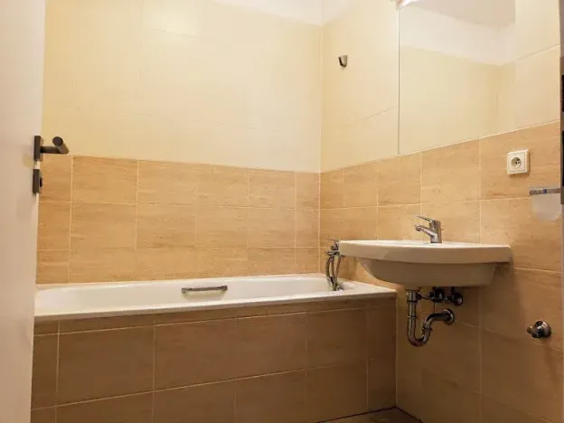 Pronájem bytu 3+kk, Praha - Holešovice, Na Maninách, 54 m2