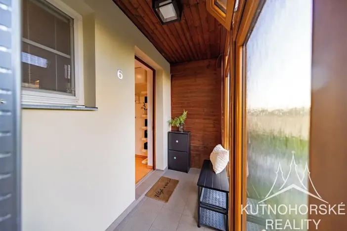 Prodej bytu 3+kk, Holubice, Za Dvorem, 63 m2