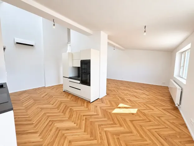 Pronájem bytu 2+kk, Praha - Smíchov, Holečkova, 93 m2