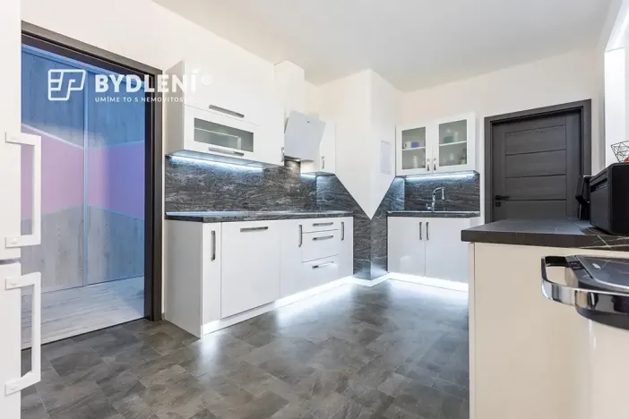 Prodej bytu 4+1, Teplice, Maršovská, 82 m2