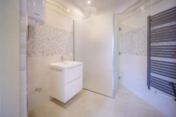 Prodej rodinného domu, Stará Paka - Ústí, 115 m2
