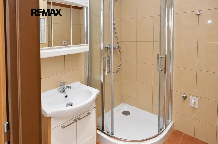 Prodej bytu 2+1, Praha - Strašnice, Černokostelecká, 51 m2