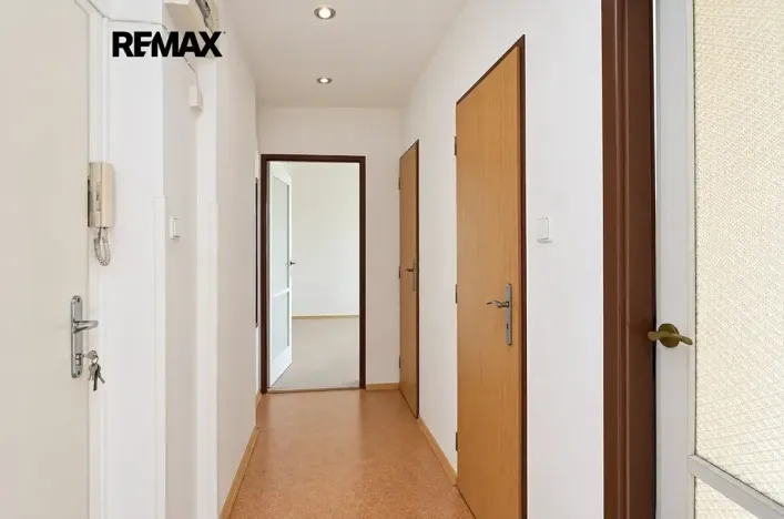 Prodej bytu 2+1, Praha - Strašnice, Černokostelecká, 51 m2