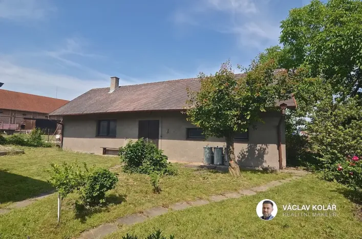 Prodej rodinného domu, Stěžery, Lipová, 196 m2