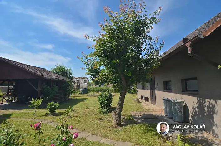 Prodej rodinného domu, Stěžery, Lipová, 196 m2