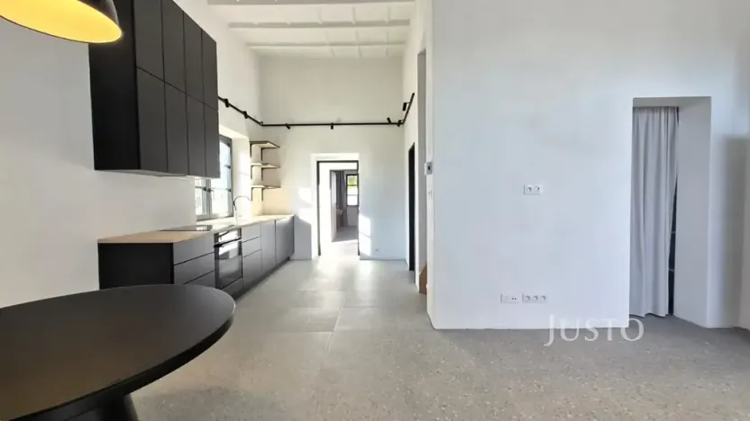 Pronájem kanceláře, Písek, Za Nádražím, 85 m2