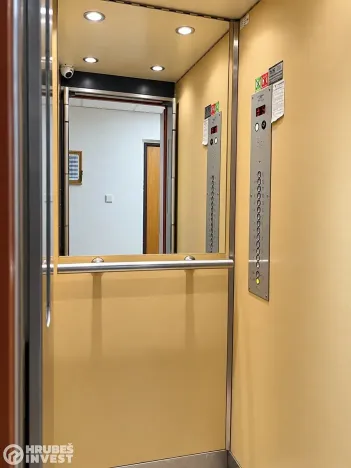 Prodej bytu 4+kk, Hradec Králové, Gebauerova, 68 m2