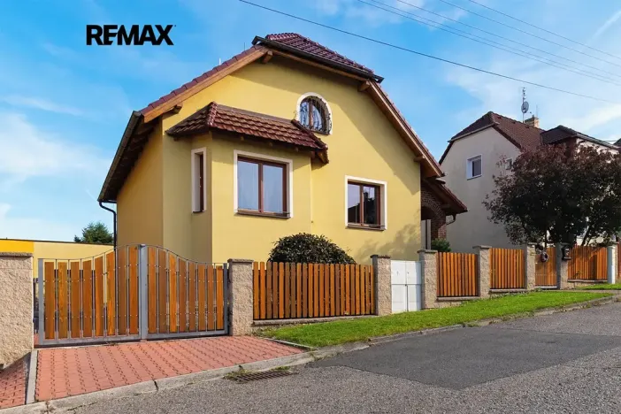 Prodej rodinného domu, Starý Plzenec, Erbenova, 207 m2
