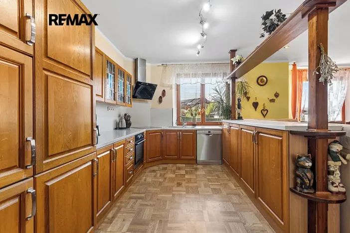 Prodej rodinného domu, Starý Plzenec, Erbenova, 207 m2