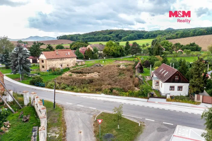 Prodej pozemku pro bydlení, Velemín - Březno, 608 m2