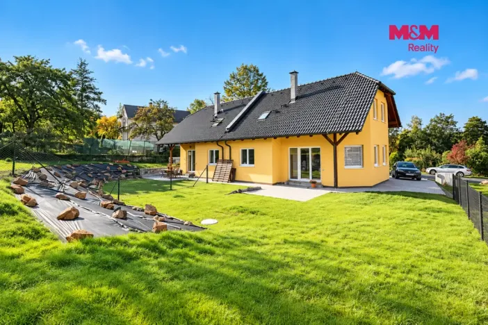 Pronájem rodinného domu, Hory, 125 m2