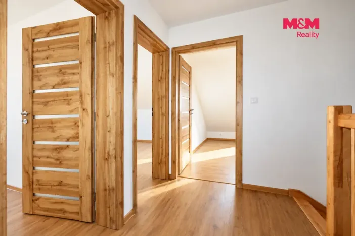 Pronájem rodinného domu, Hory, 125 m2